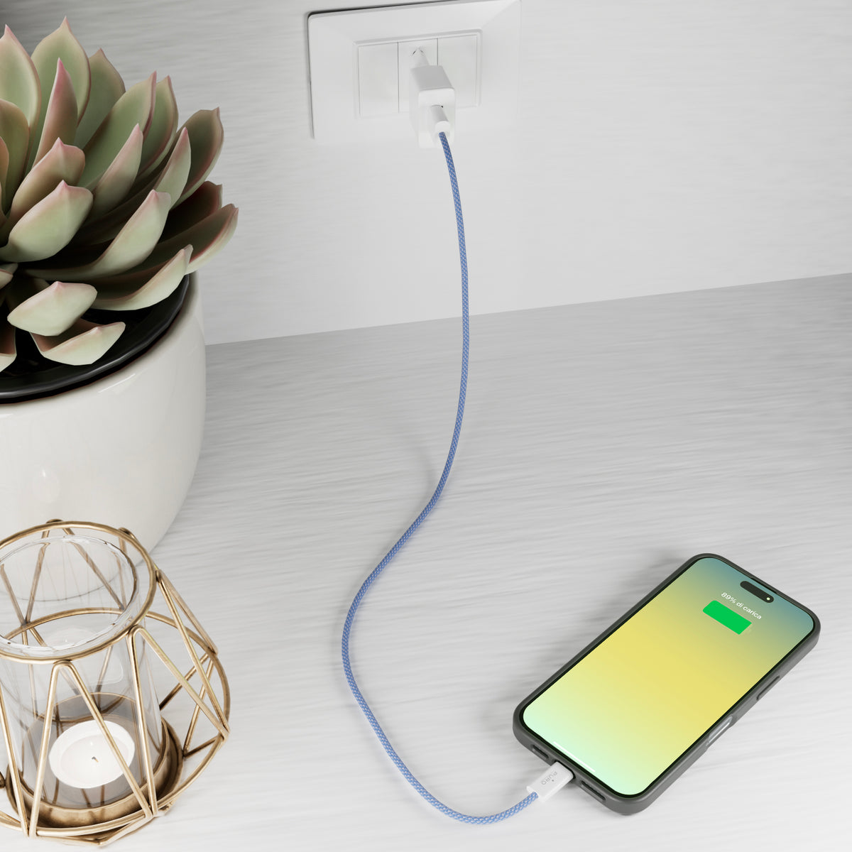 Câble de Chargement et de Synchronisation Fabrik 2.0 USB-A - USB-C